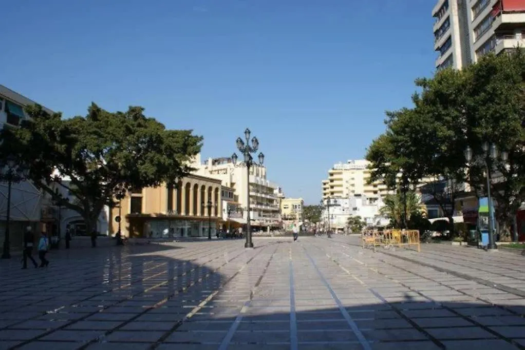 Dalias Suite توريمولينوس شقة